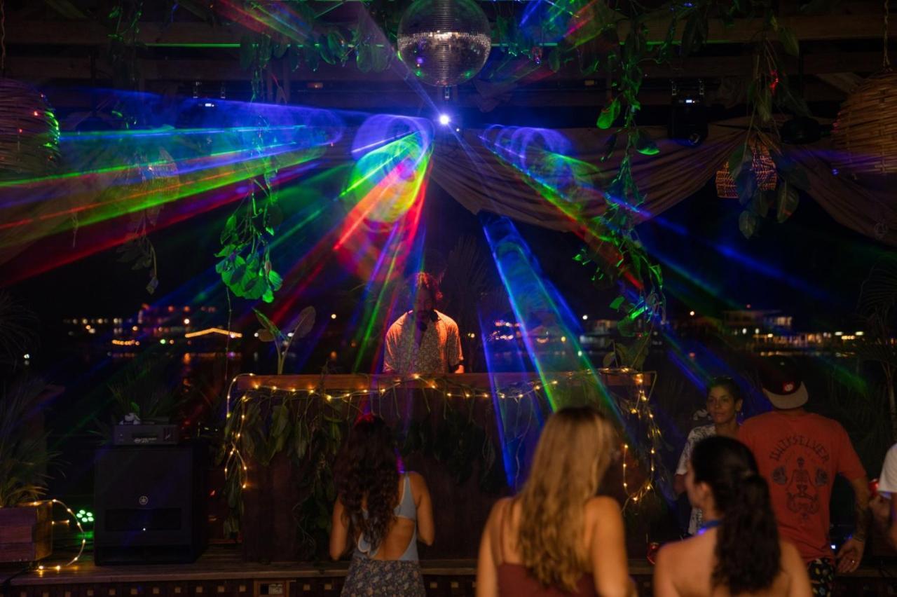 Aqua Lounge Vandrehjem Bocas del Toro Eksteriør billede