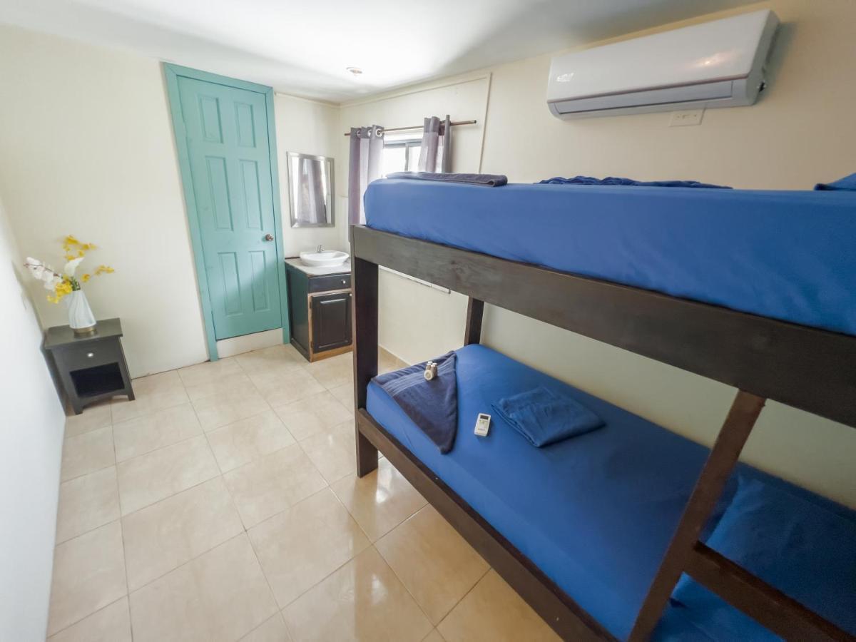 Aqua Lounge Vandrehjem Bocas del Toro Eksteriør billede