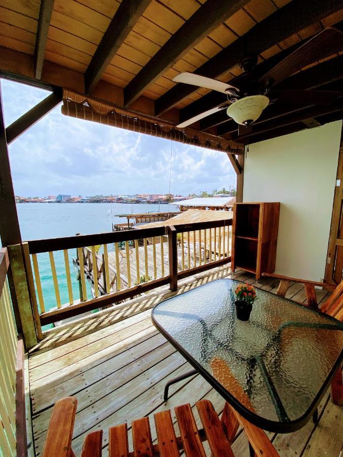 Aqua Lounge Vandrehjem Bocas del Toro Eksteriør billede